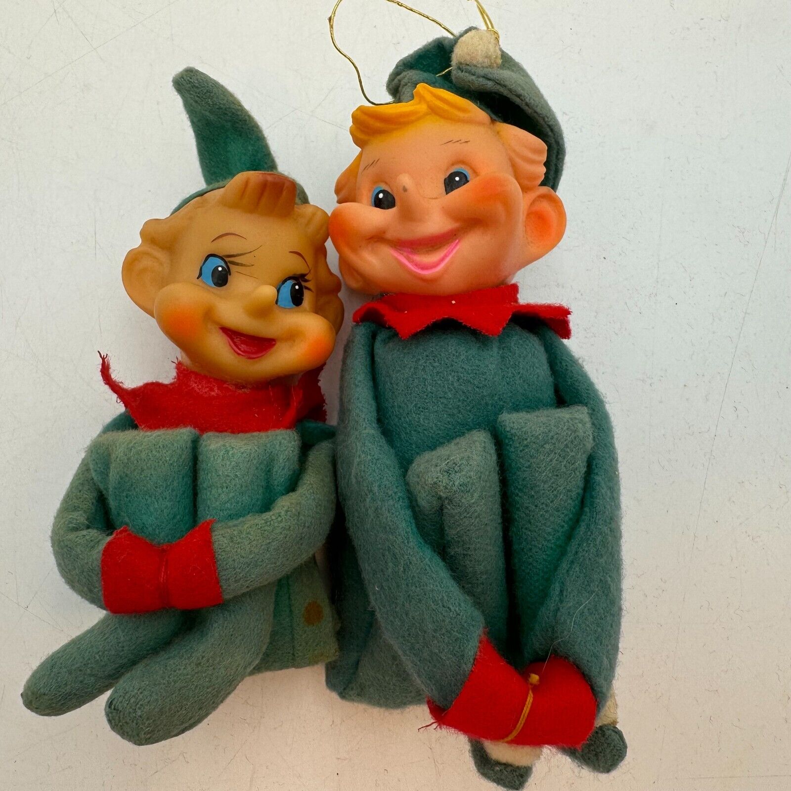 Set Of 2 Vintage Christmas Green Felt Pixie Elf Knee Huggers Retro Collectible