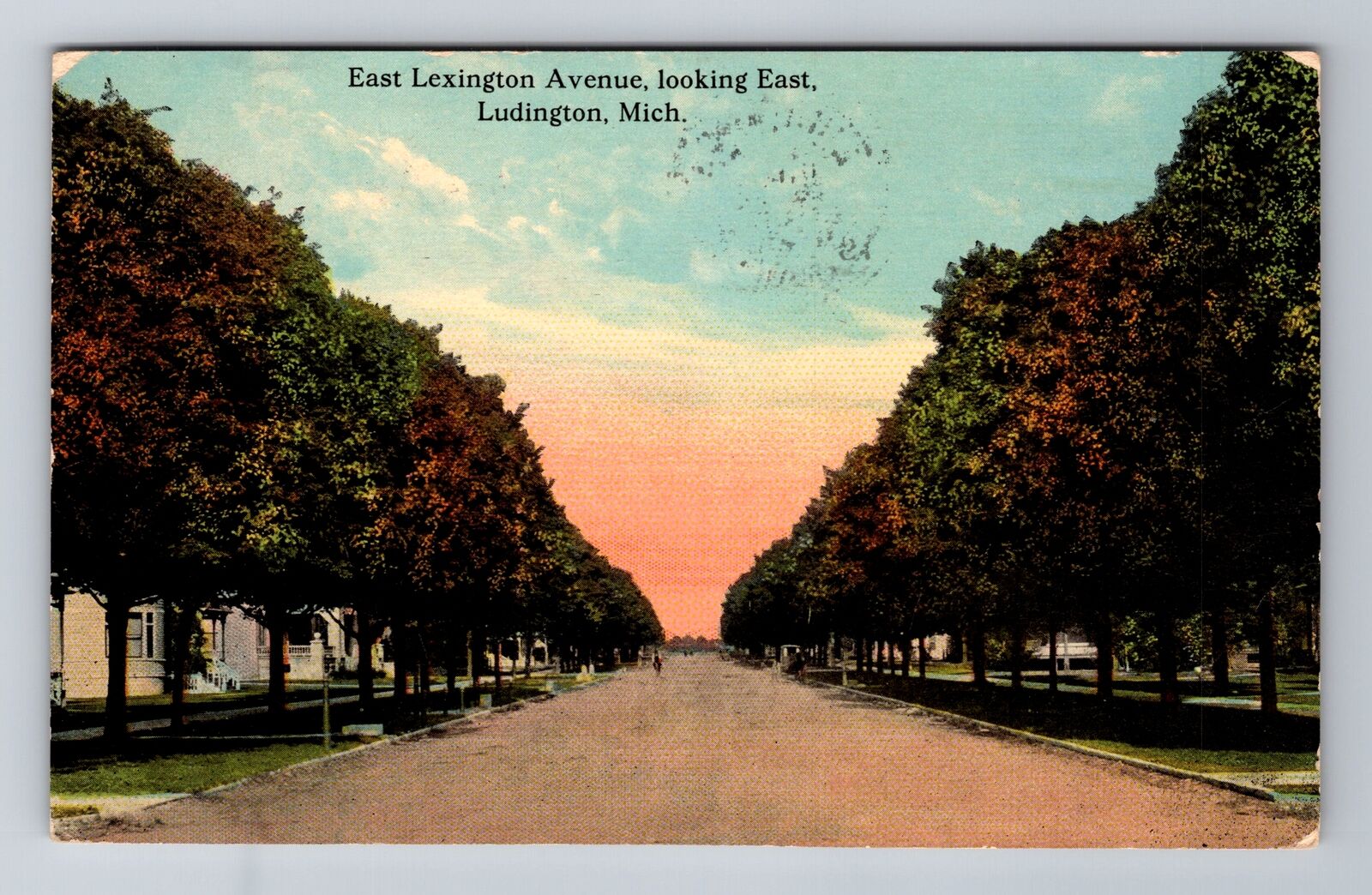 Ludington MI-Michigan, East Lexington Avenue Looking East c1915 Vintage Postcard