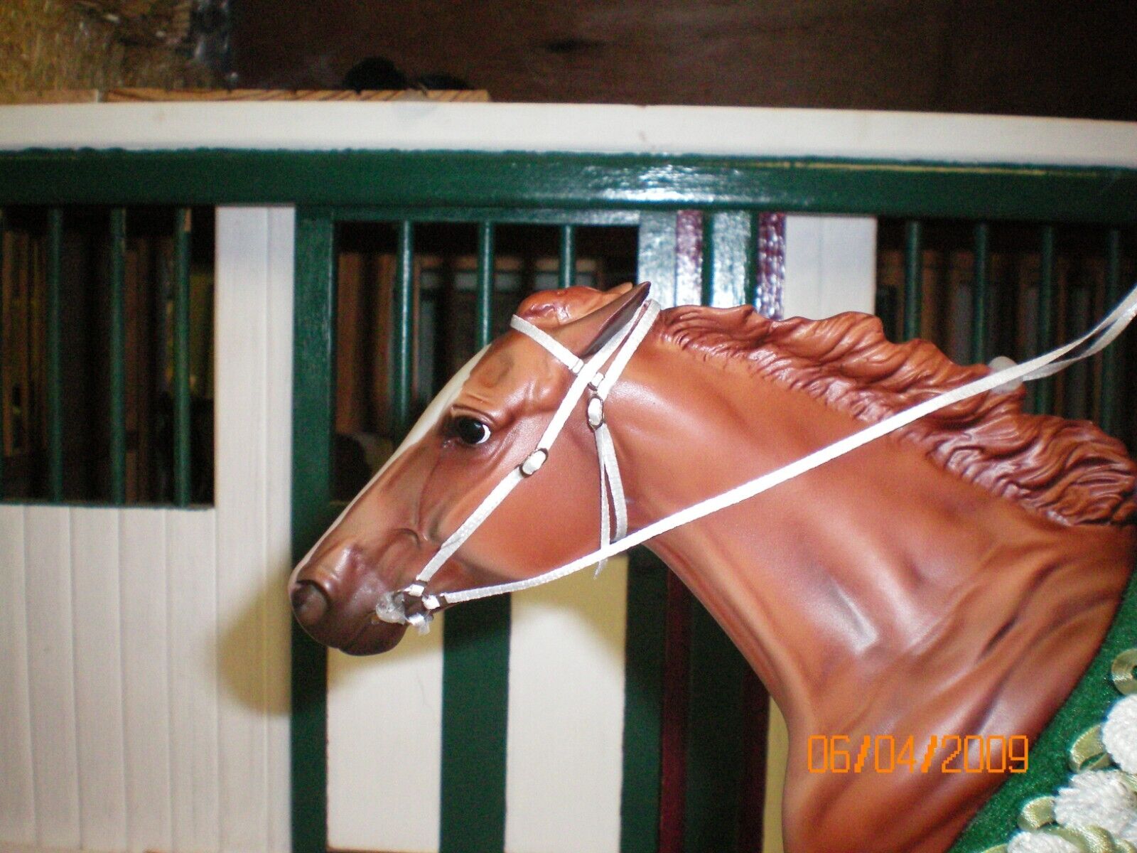 Jaapi White RACING/English bridle - fits Breyer Traditional, not for real horses
