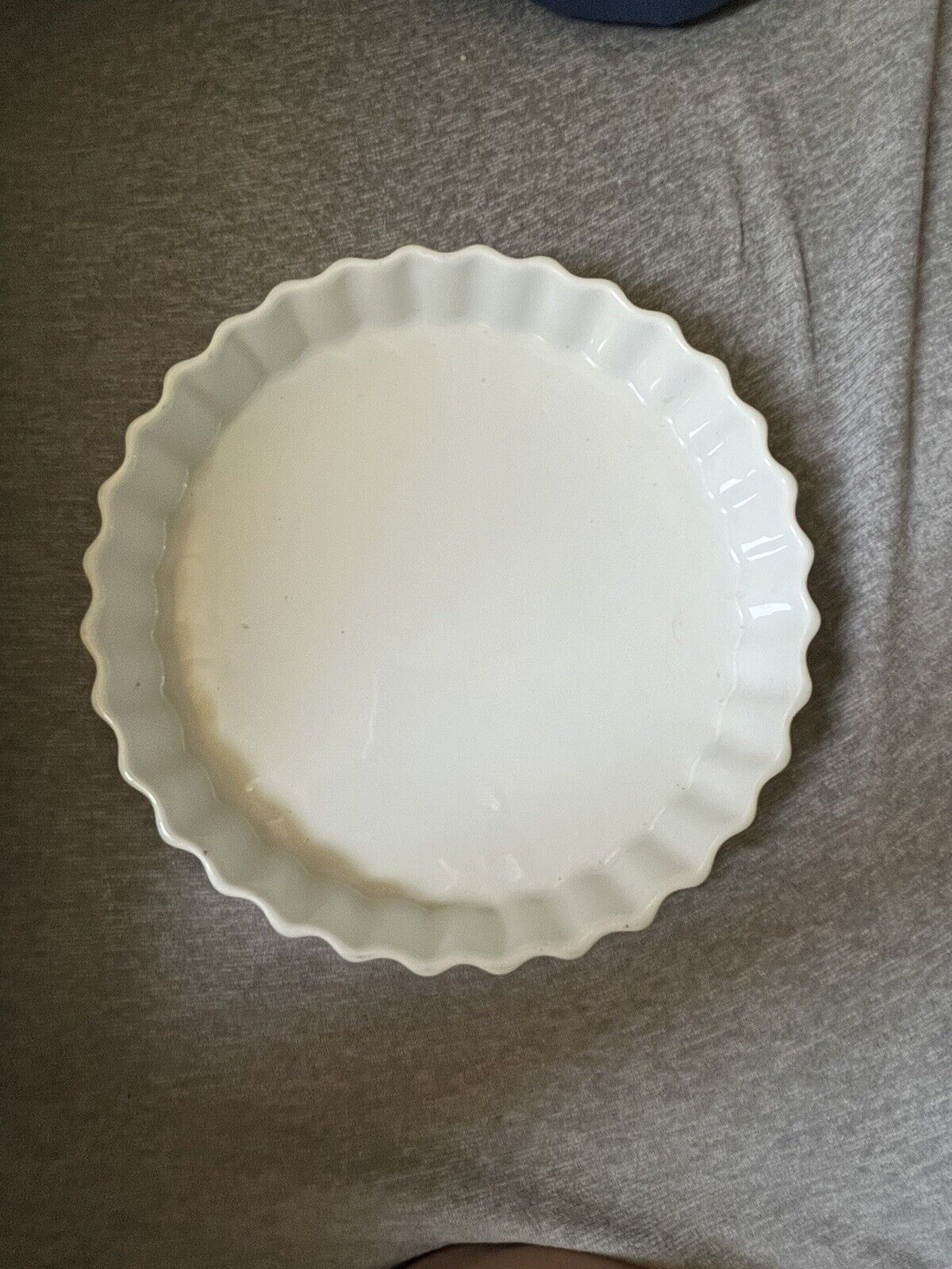 White 9.5” quiche dish