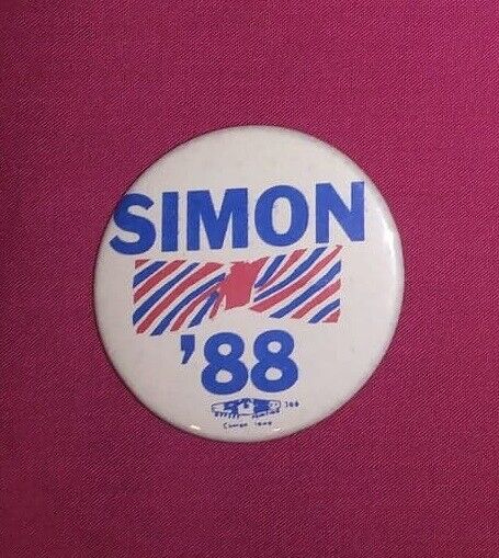 ILLINOIS SENATOR PAUL SIMON 1988 BOW TIE PRES HOPEFUL POLITICAL PINBACK BUTTON