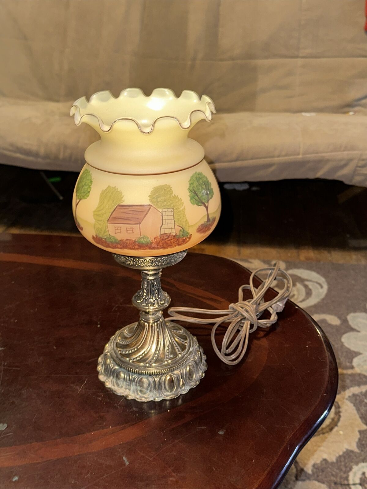Vintage West Moreland Country Scenery Ruffled Hurricane Lamp Brass 15634