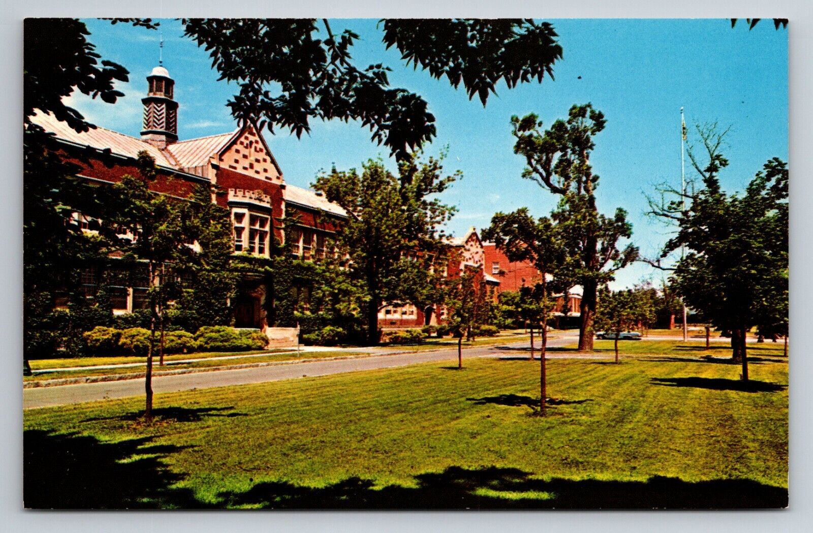 Geneseo State College Campus View New York Vintage Unposted Postcard
