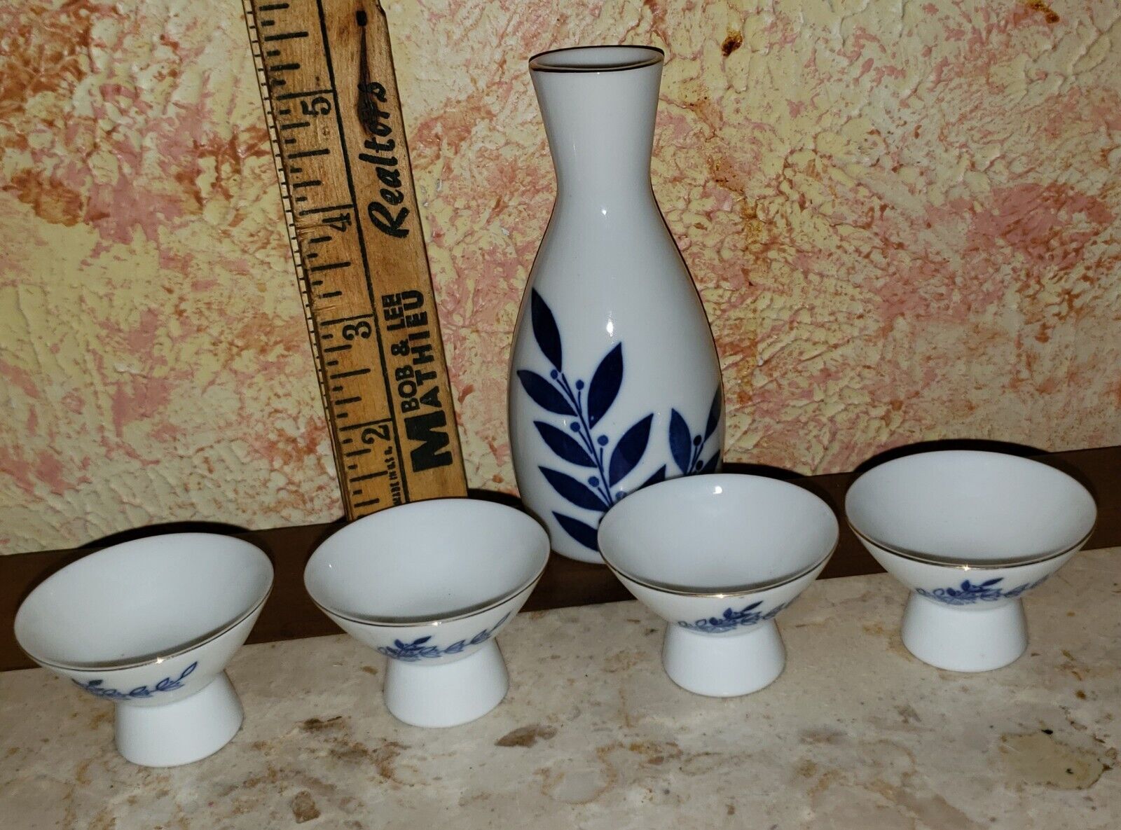 Vintage Finest Sake Gekkeikan Porcelain 5 Piece Set Made in Japan