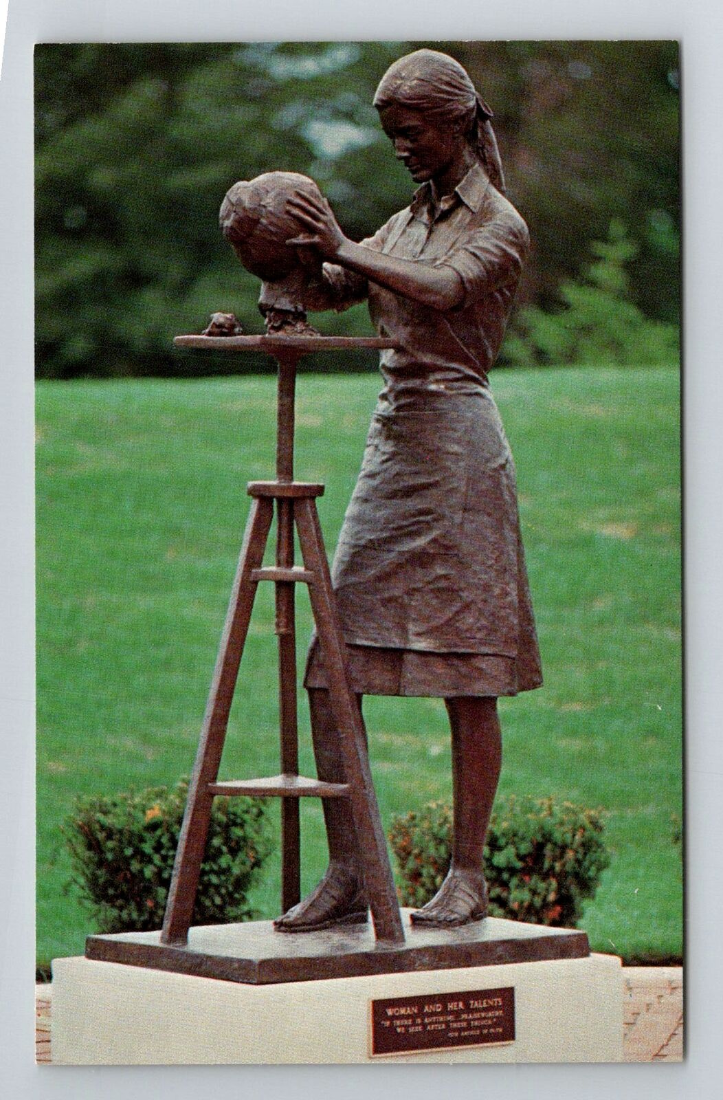 Nauvoo IL-Illinois, Woman and Her Talents Monument, Vintage Souvenir Postcard