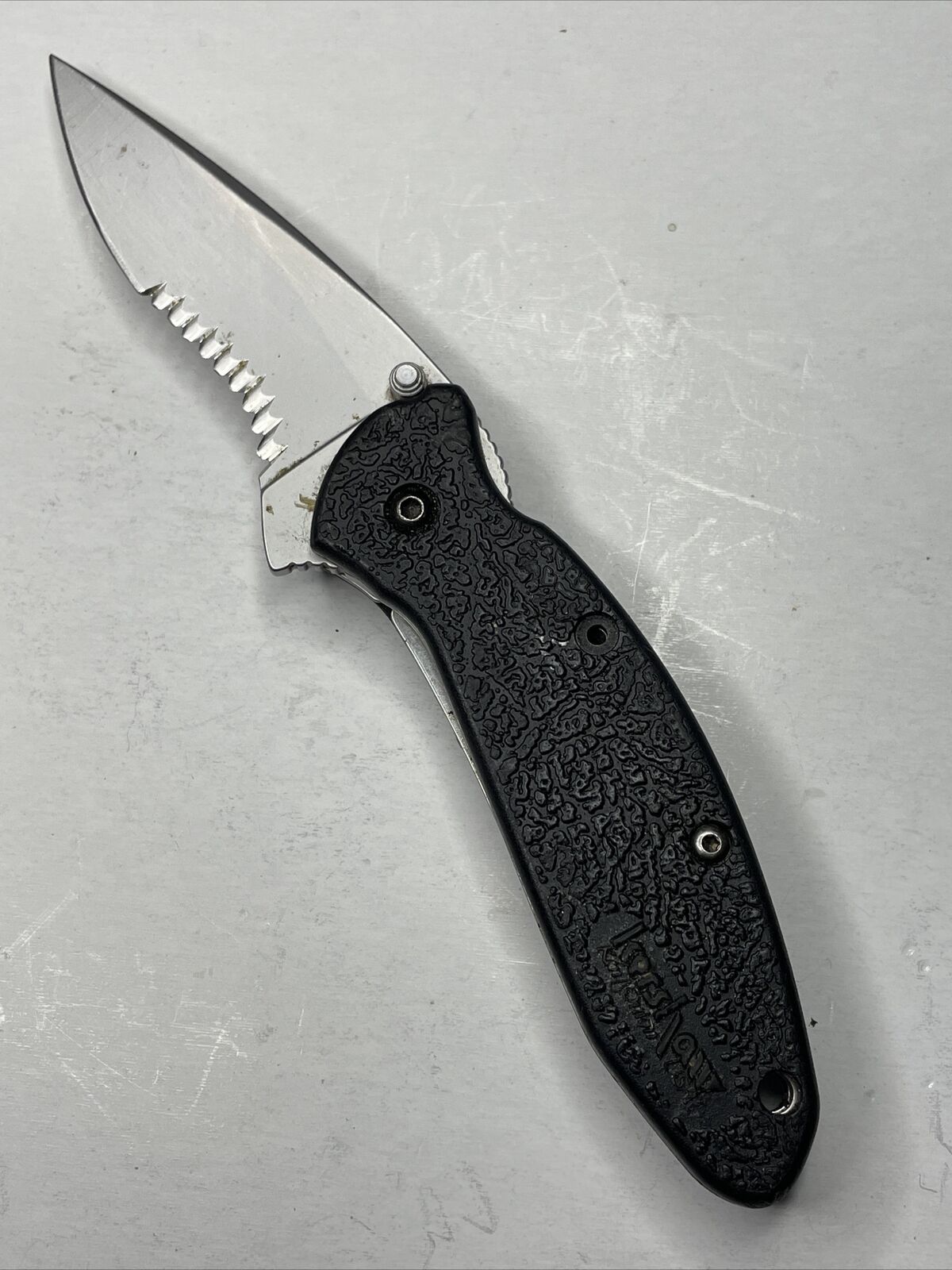 Kershaw 1620ST Scallion Flipper - Partial Serrated Satin Blade / Black Handle