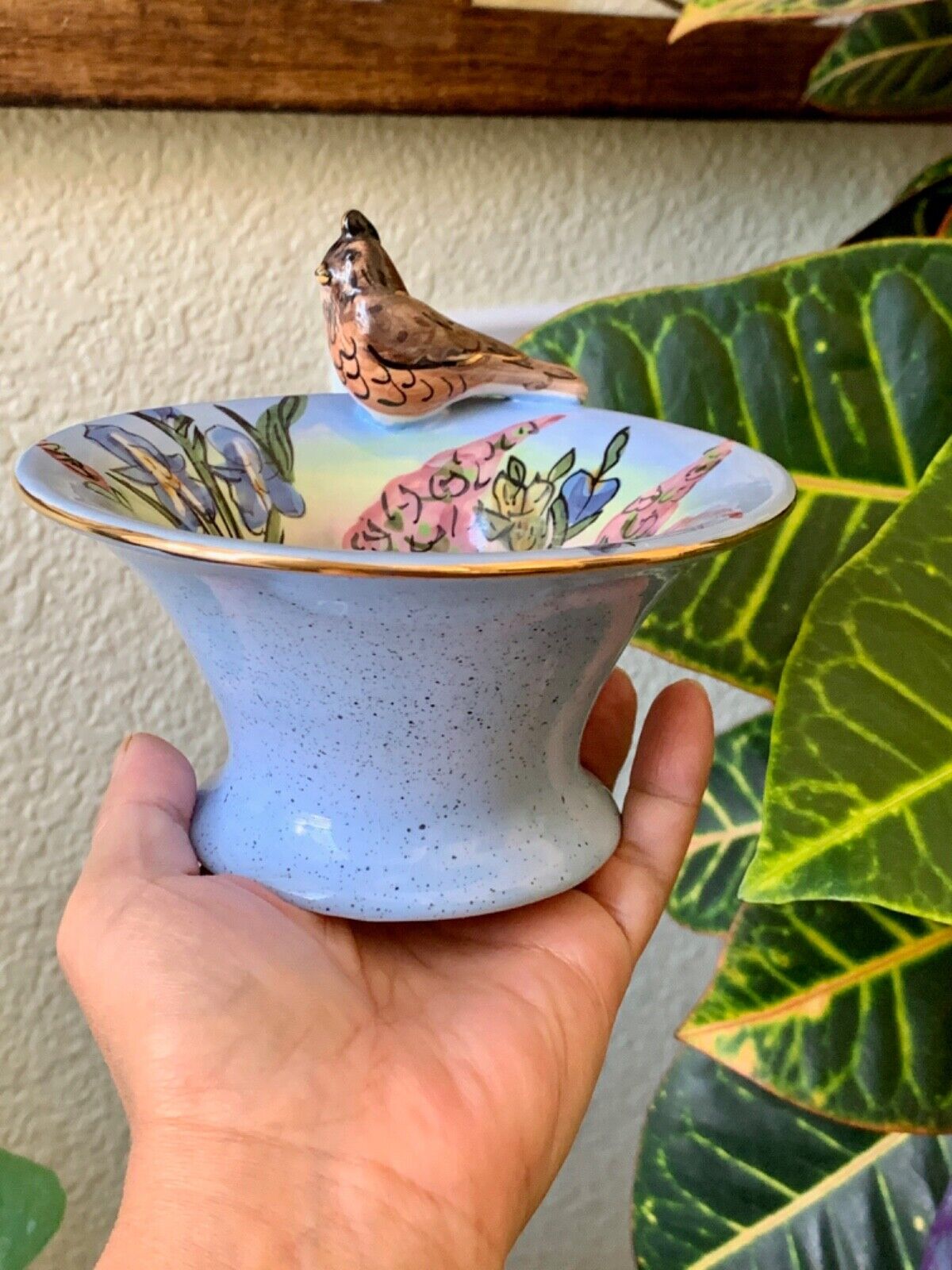 Robins Song Birdbath Tea Light Candle Holder Ceramic Blue Sky Heather Goldminc