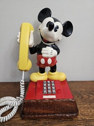 Vintage 1976 Mickey Mouse Push Button Touch Tone Telephone Phone Works Ex Cond 