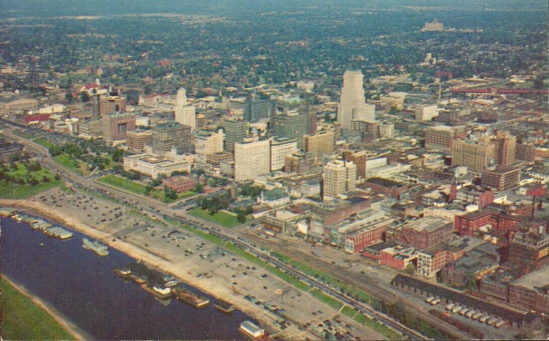 Postcard - Aerial View of Skyline of Memphis, Tennessee Wolf River   2102