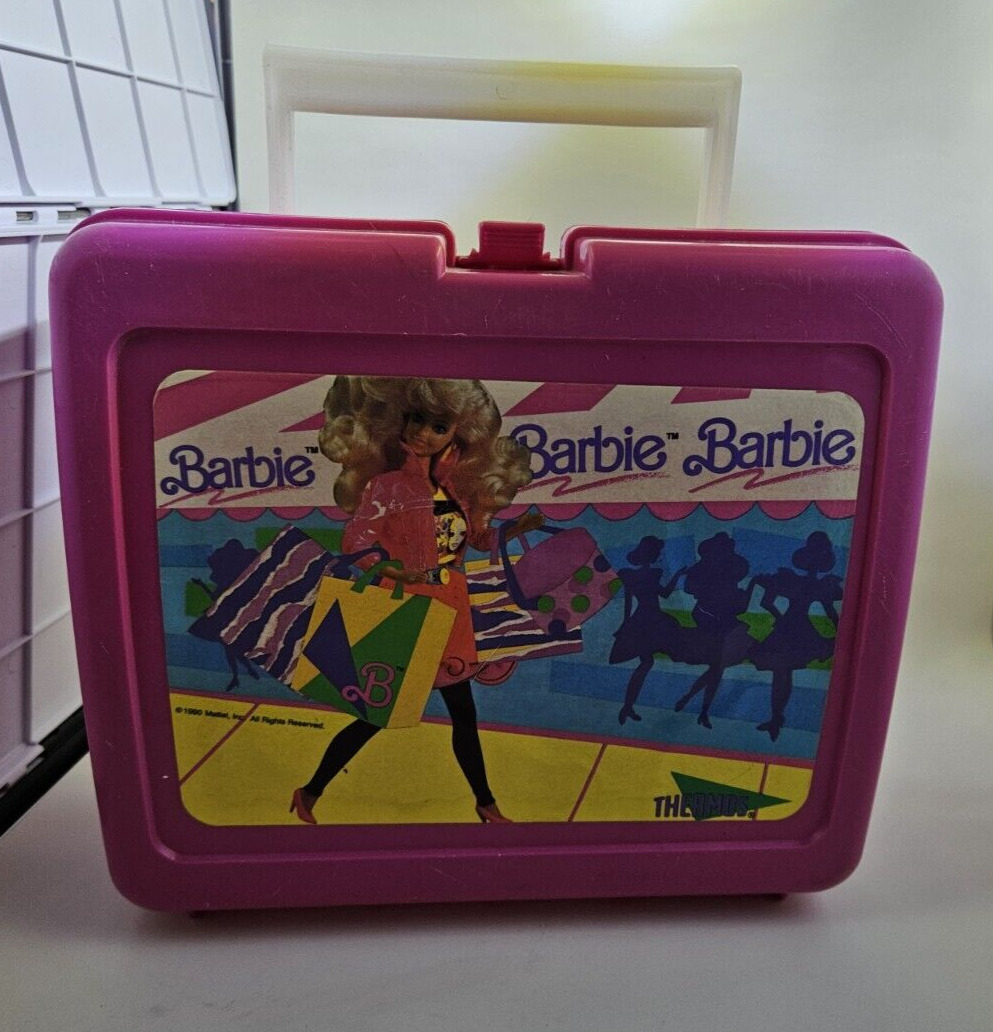 VINTAGE PINK BARBIE PLASTIC LUNCH BOX 1990 with THERMOS RARE