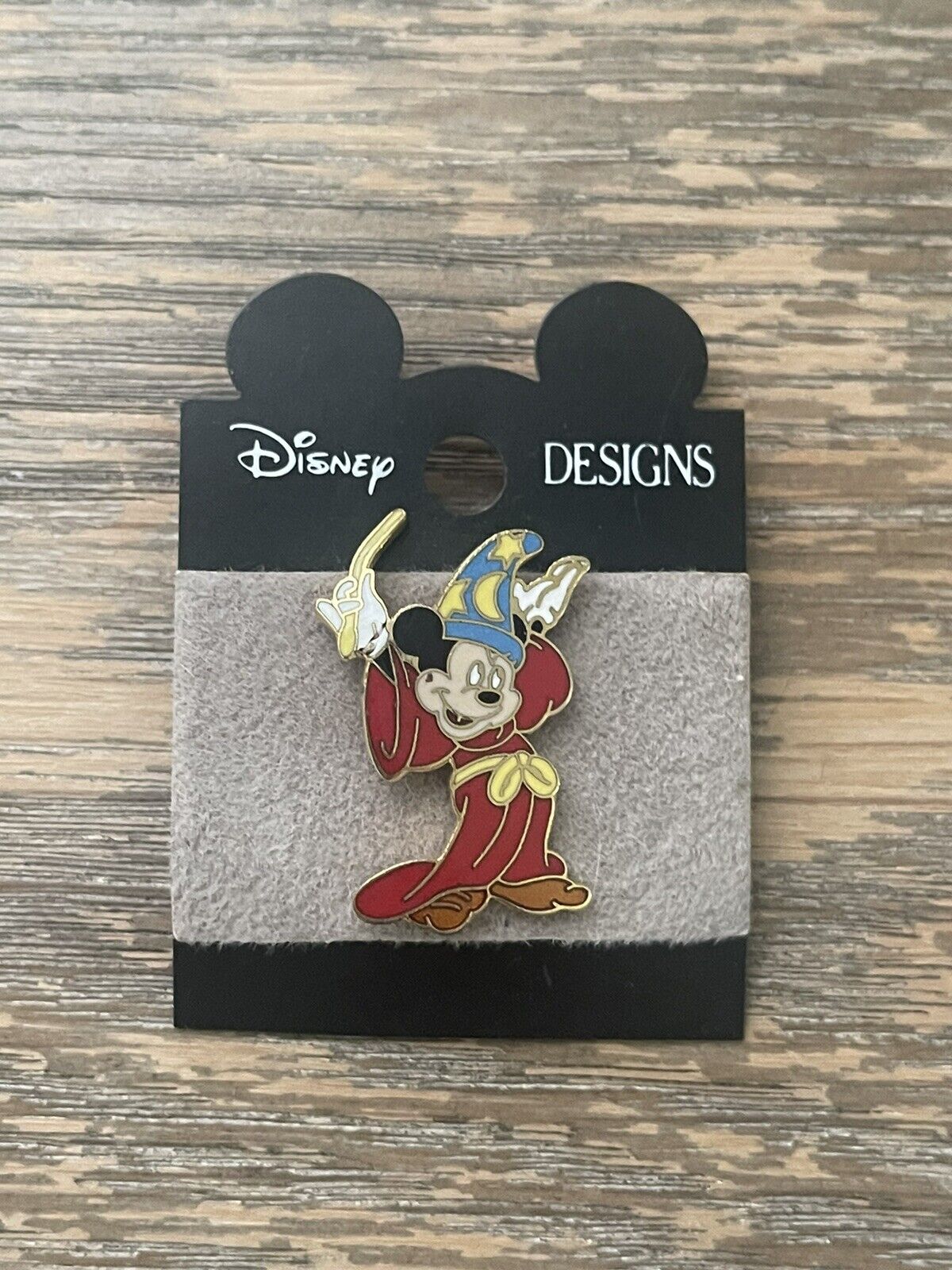Disney Parks Mickey Mouse Fantasia Wizard Collectible Trading Pin Authentic
