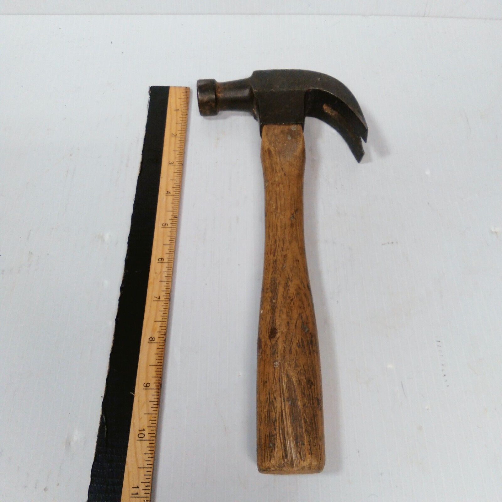Antique Cheney Nail Holding Claw Hammer Plain Face Made in USA, Bearings Work