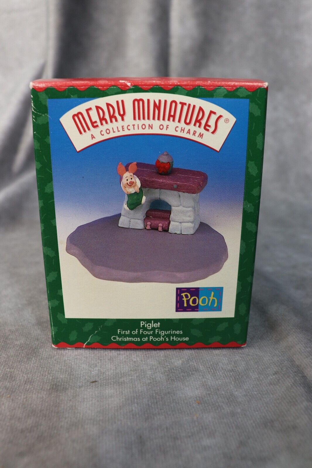 1999 Hallmark Winnie the Pooh Set 4 Merry Miniatures Tigger Eeyore Piglet Pooh