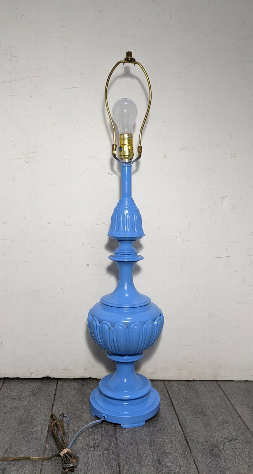 Vintage Blue Painted Heavy Brass Table Lamp Hollywood Regency Mid Century