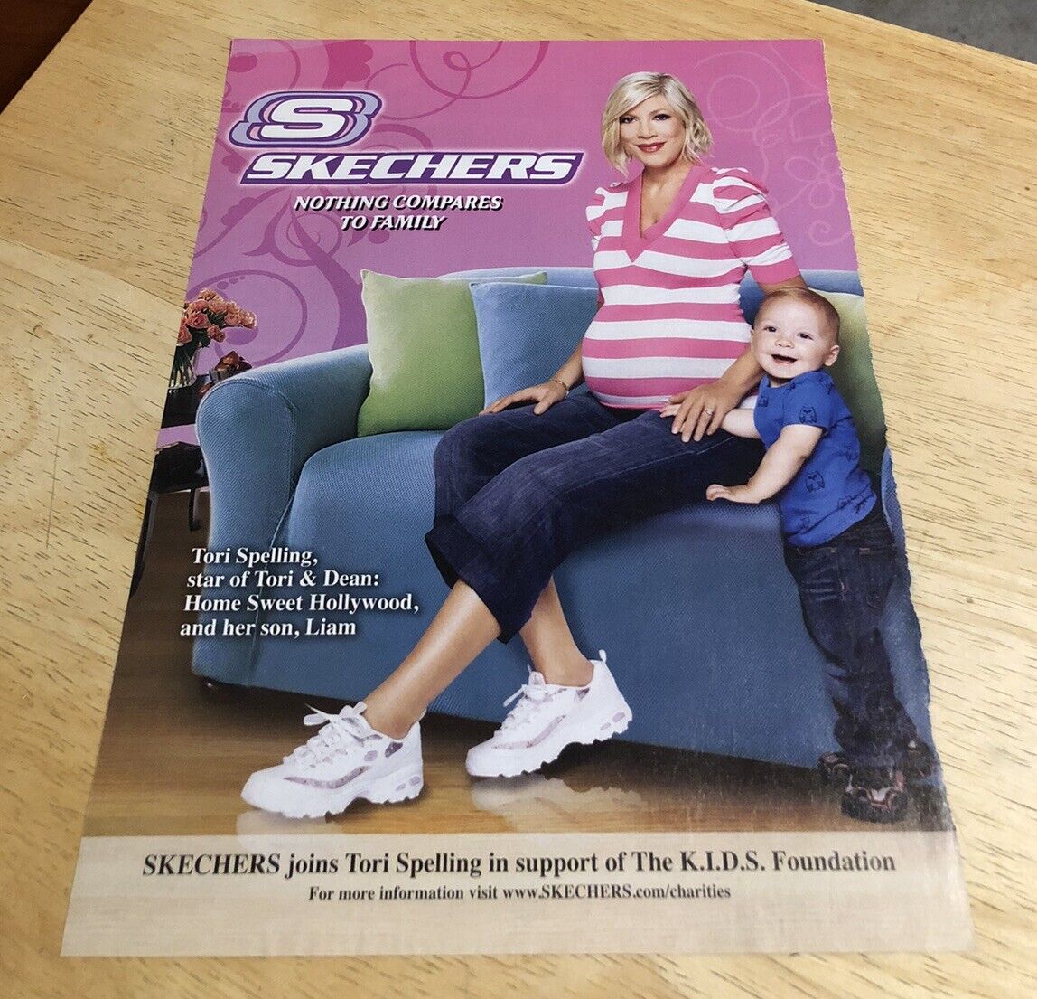 2008 TORI SPELLING for SKECHERS  - Magazine Print Ad