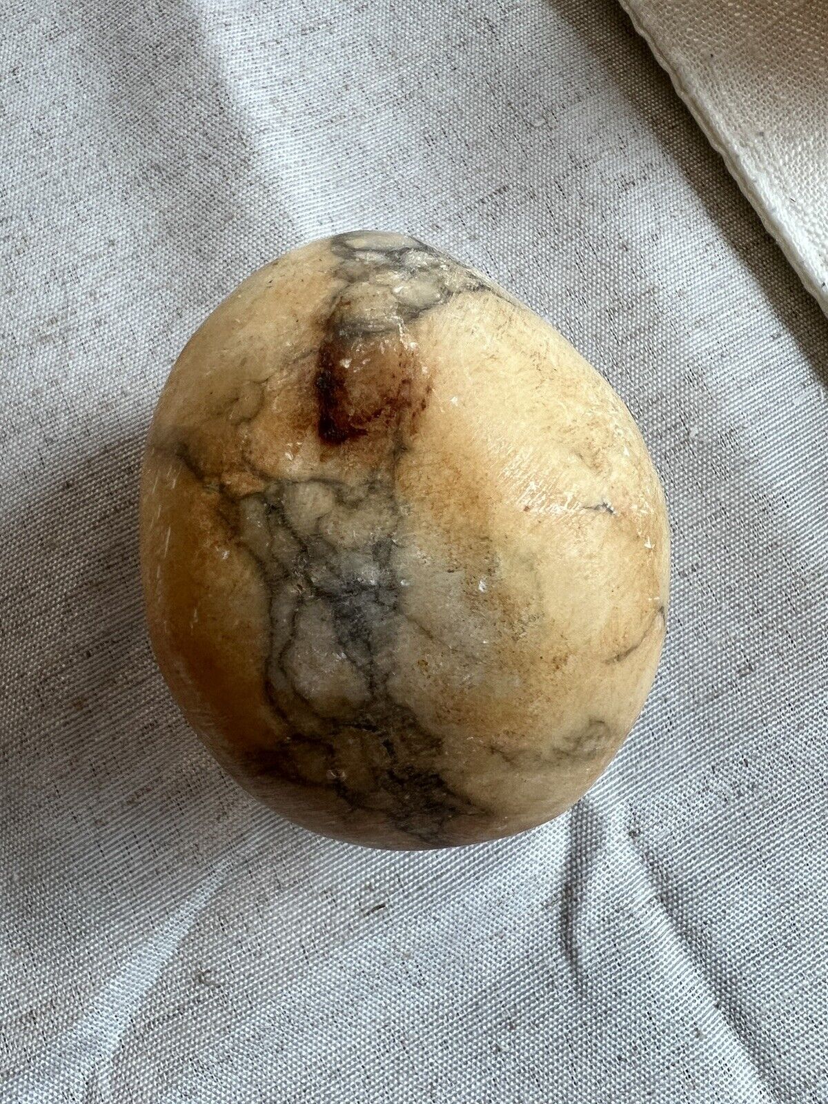 Rare Vintage Alabaster Potato. Hand Made In 🇮🇹 Italy.  3” L 2.5” W