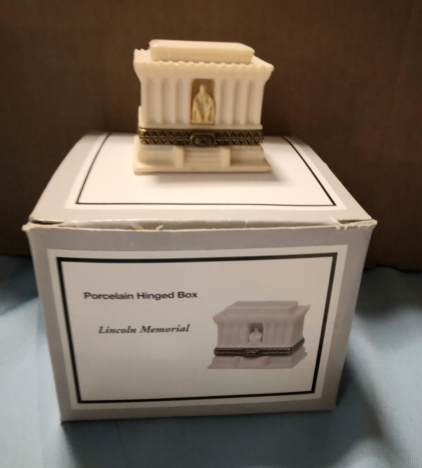 PHB Hinged Porcelain Trinket Box Lincoln Memorial