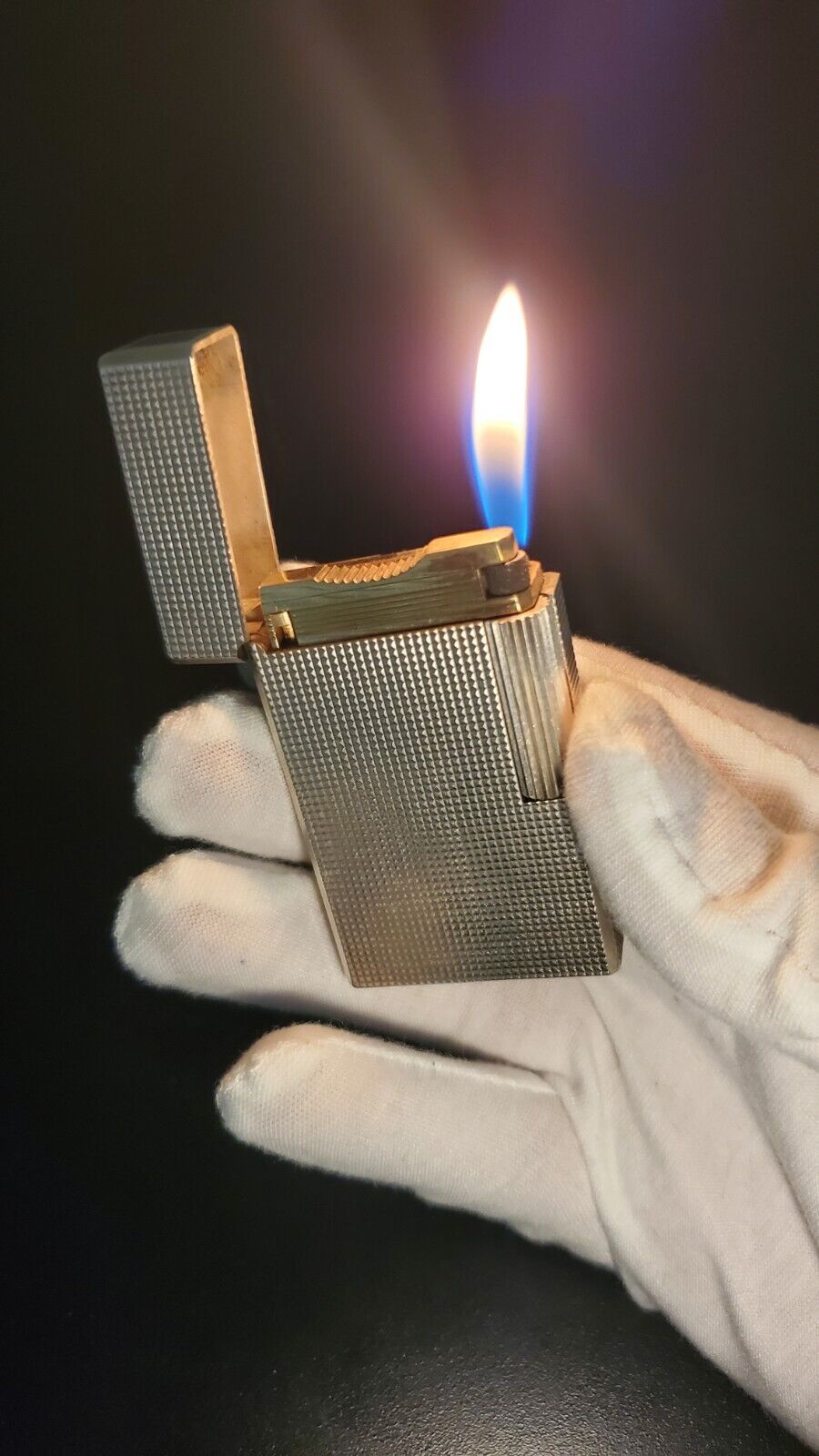 St Dupont Ligne 1 Large Lighter Silver Plated With Diamondhead Pattern