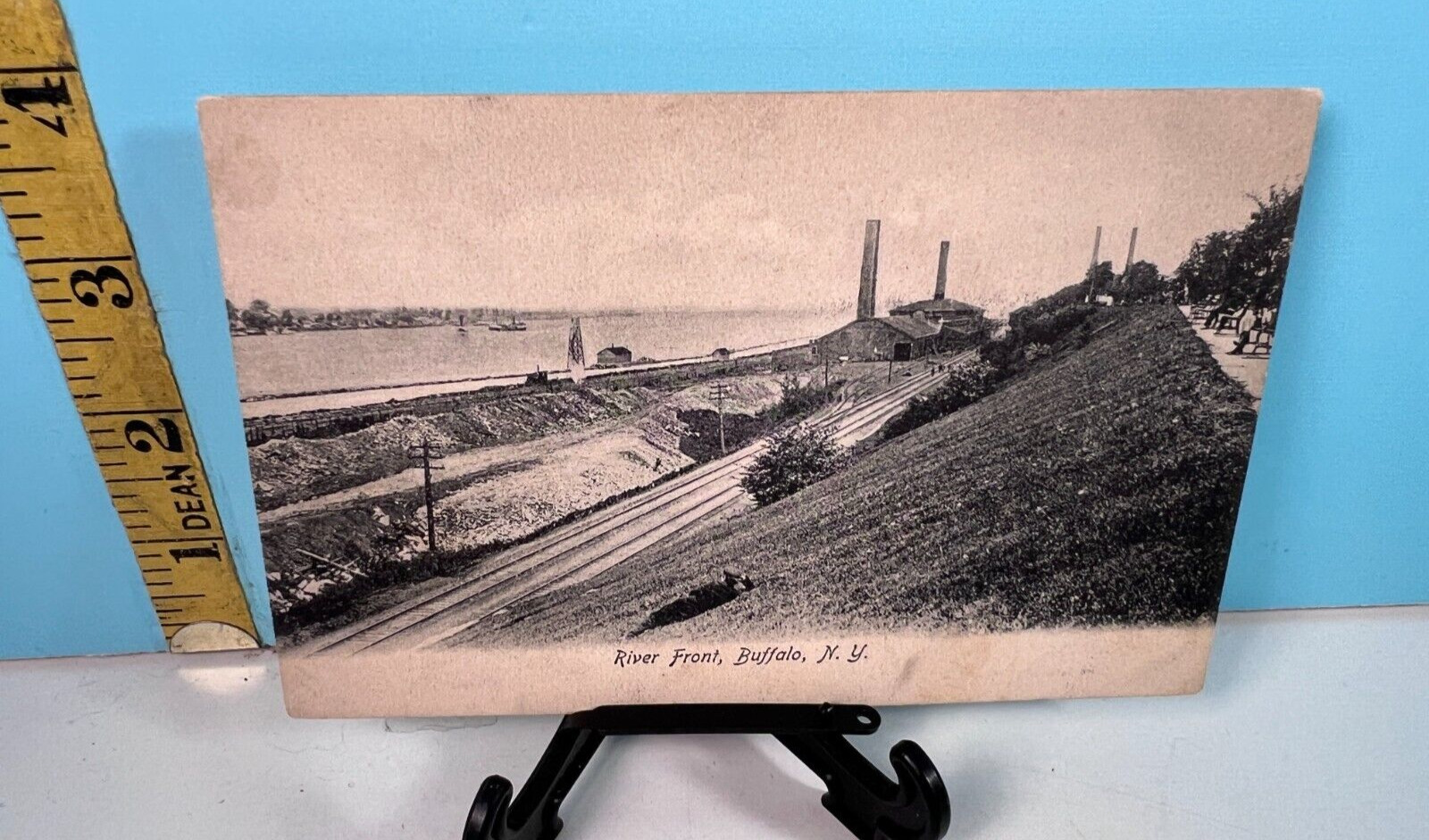 Antique Scene River Front , NY Printed in Germany