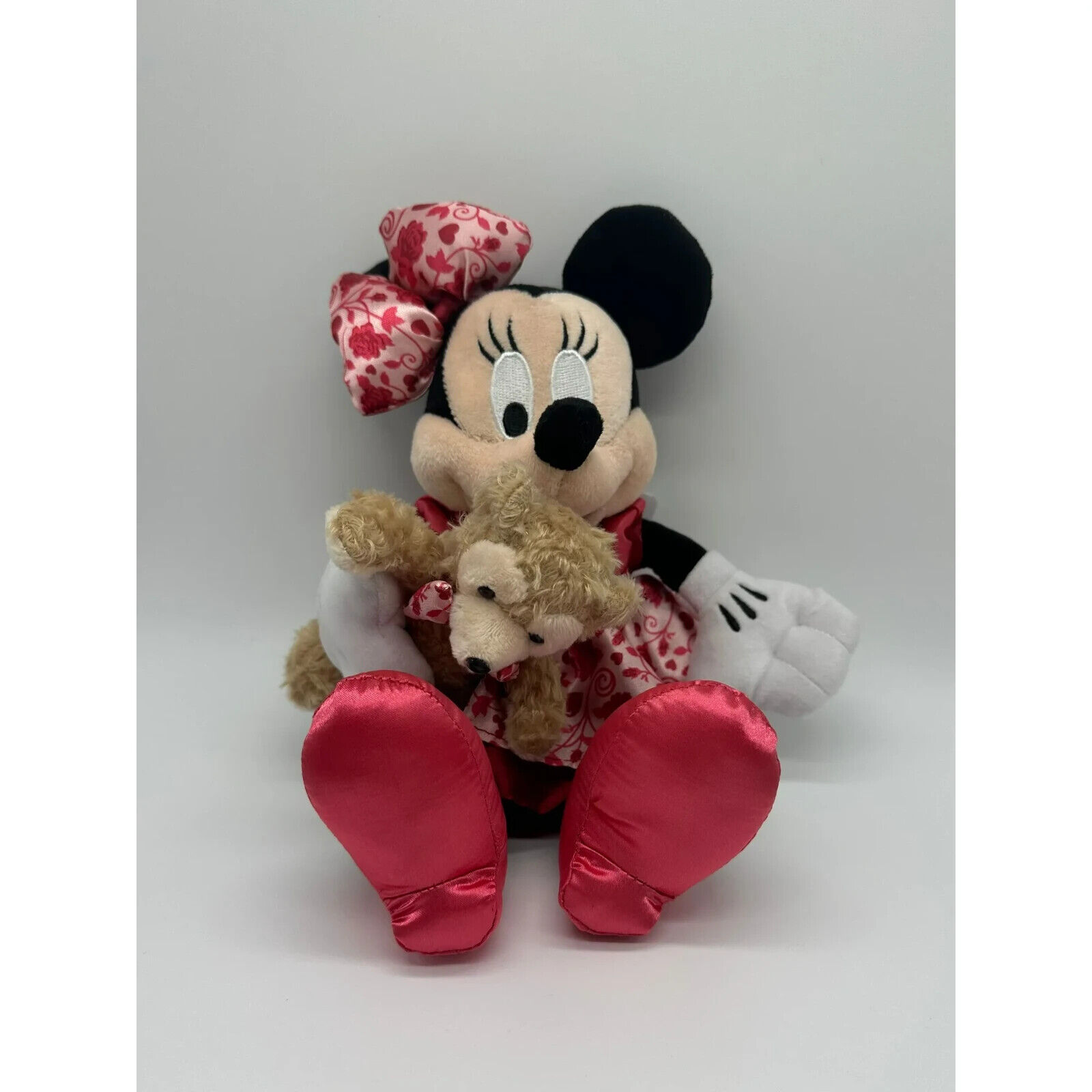 Disney Parks Minnie Mouse Plush Stuffed Animal Holding Duffy Bear 12\