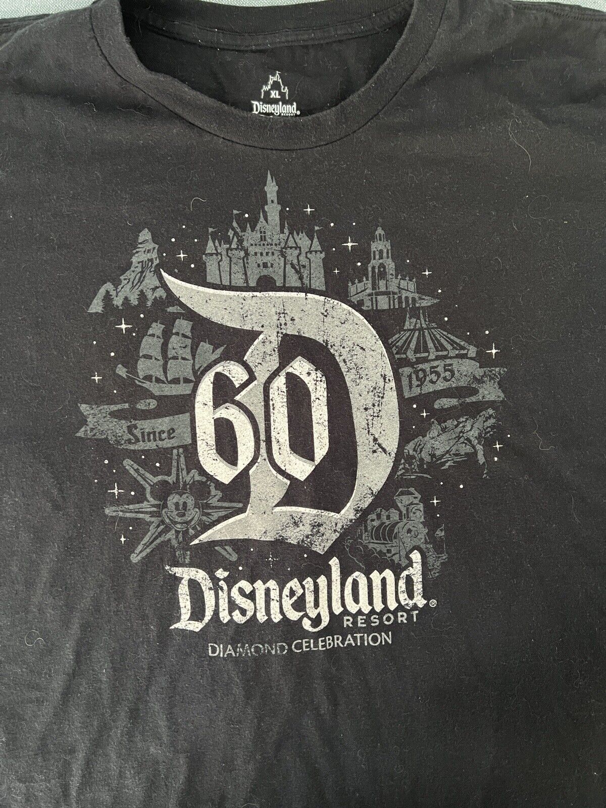 Disneyland 60th Anniversary Diamond Celebration Black T Shirt 2016 XL
