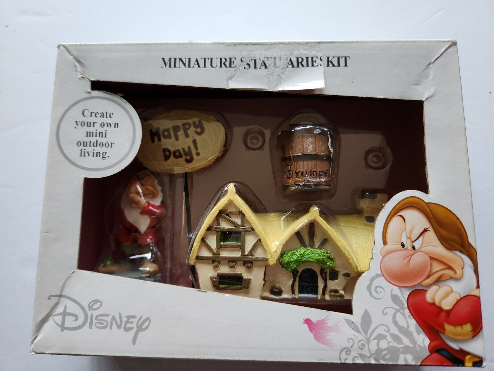 Disney Miniature Statuaries Kit Garden Grumpy Dwarf Snow White NEW