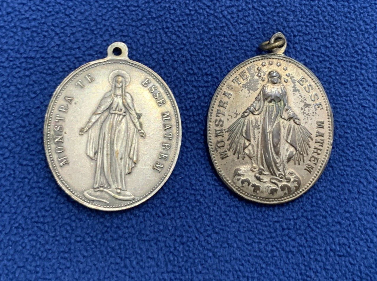 2 x Silver Tone Metal Religious Pendants - Pre-Loved Vintage - Size 3 cm Approx