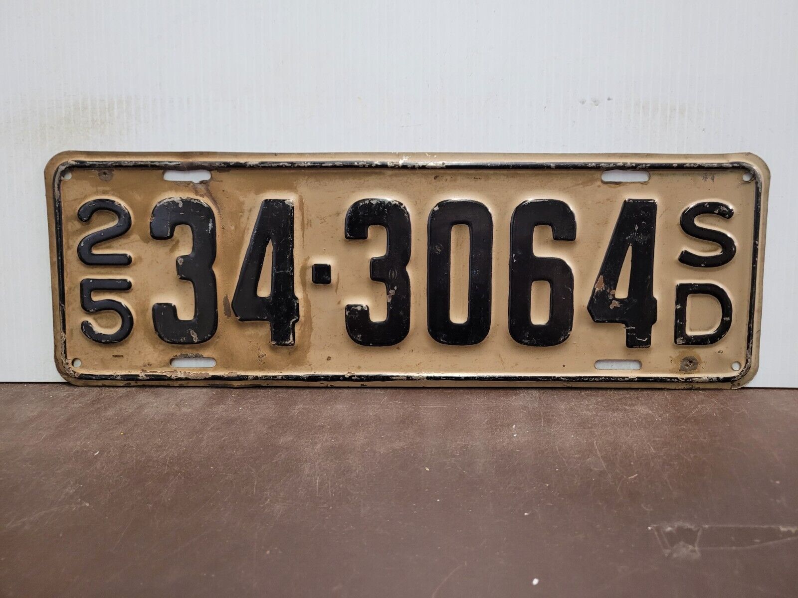 1925 South Dakota License Plate Tag original.