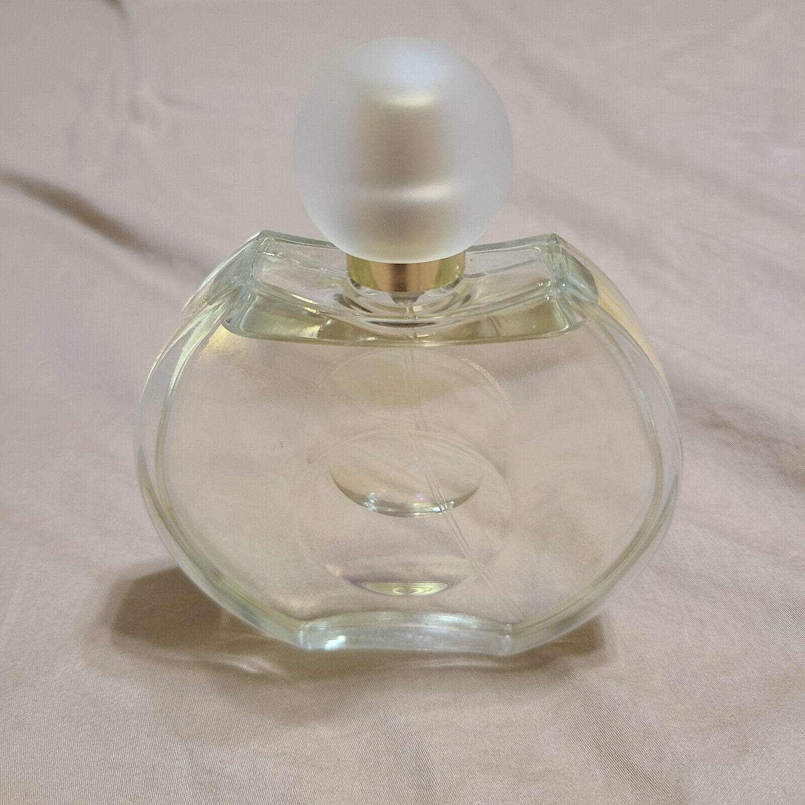 Forever Elizabeth by Elizabeth Taylor Eau De Parfum Spray - 3.3 oz/100 ml, used