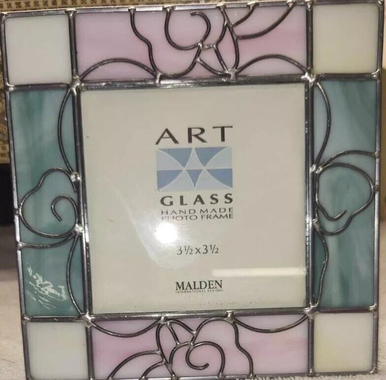 Malden Stained Glass Square Free Standing Picture Frame for 3.5x3.5 Photo
