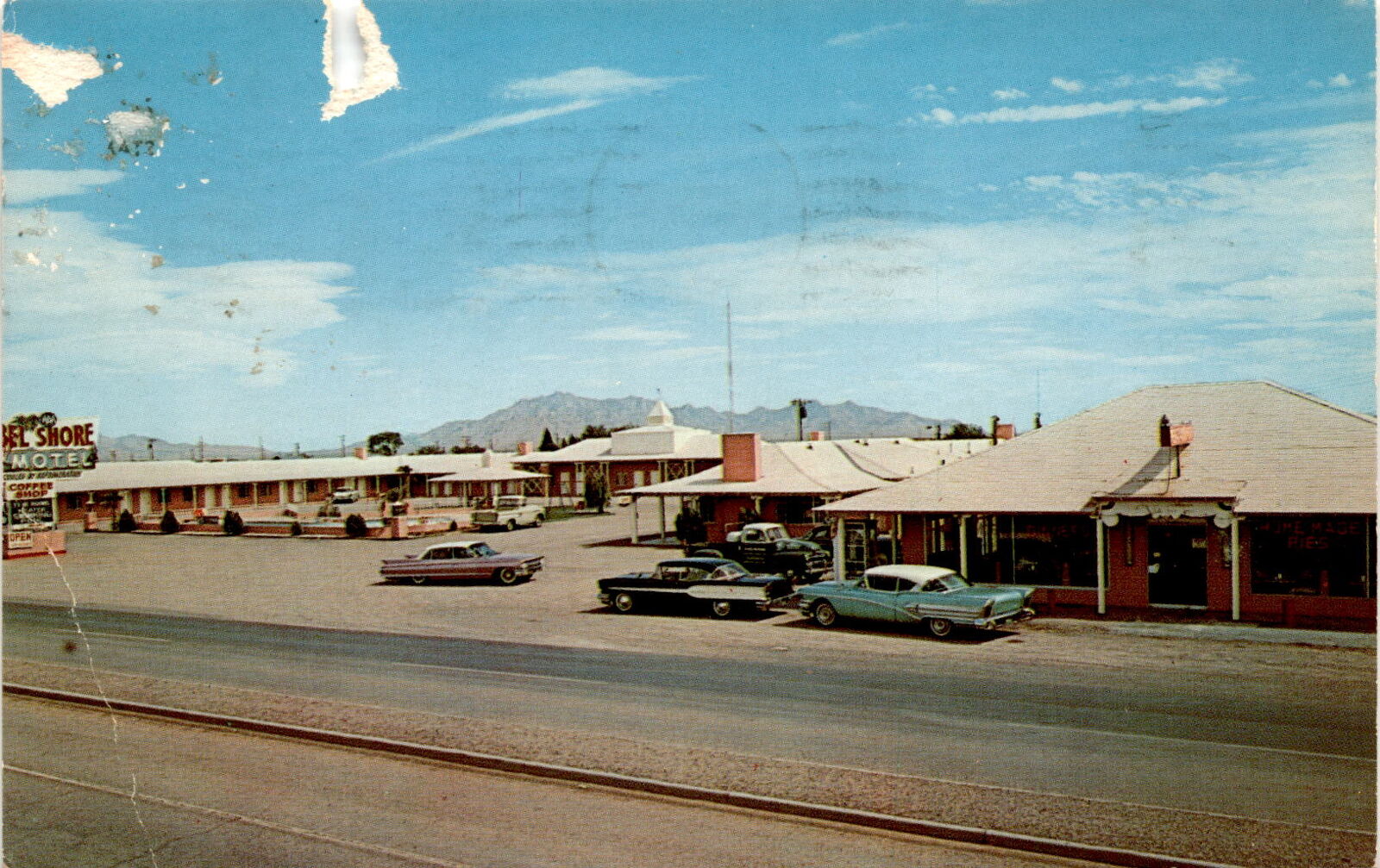 Vintage postcard: BEL SHORE MOTEL, Deming, NM