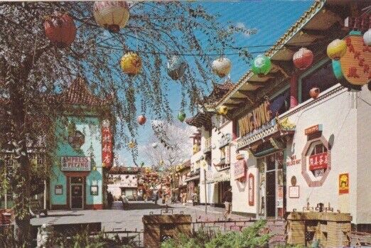 Restaurants & Shops-Chinatown-LOS ANGELES, California