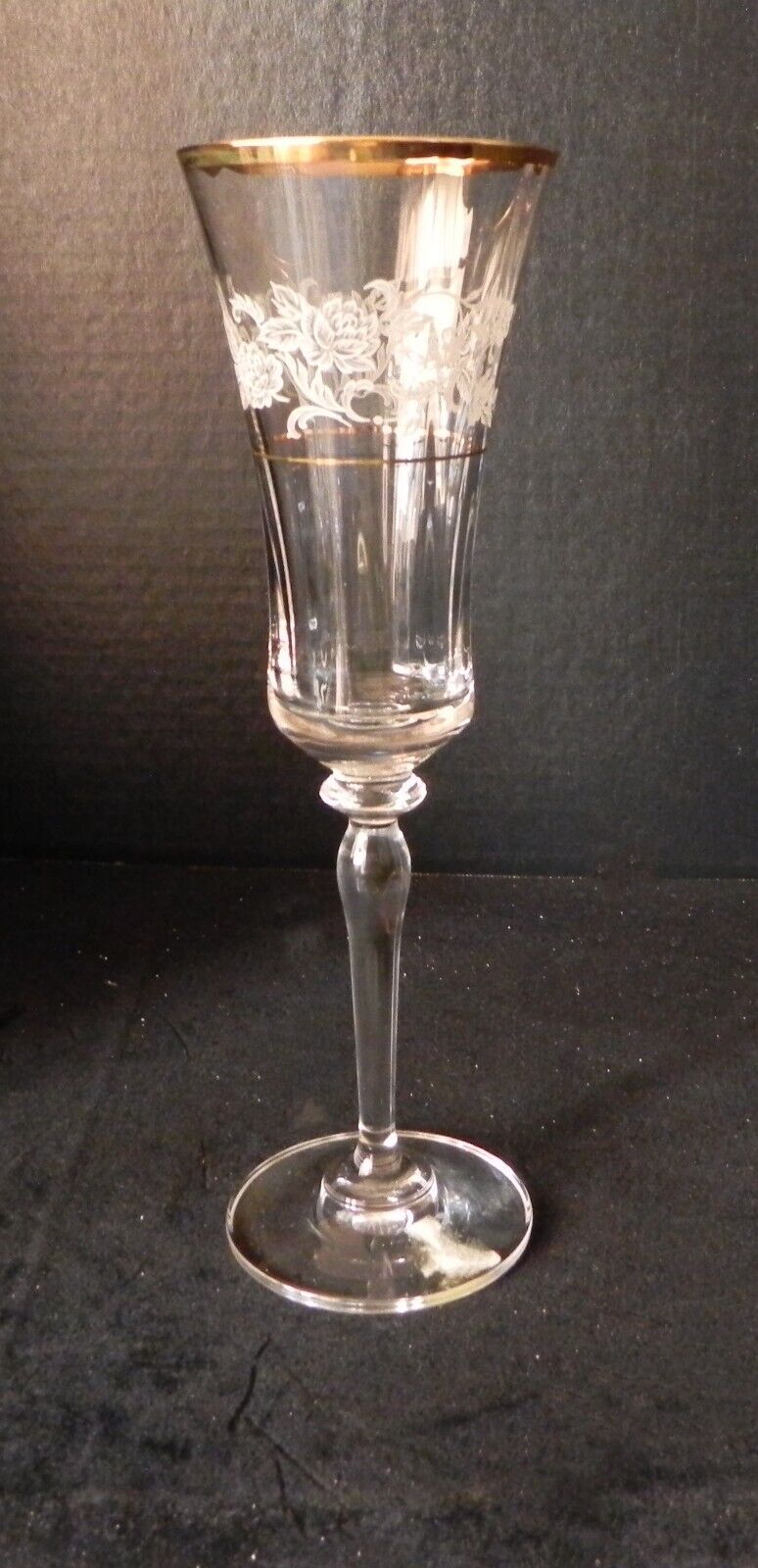 Fluted Champagne Stem Antique Lace (New version) by Mikasa Crystal  EUC