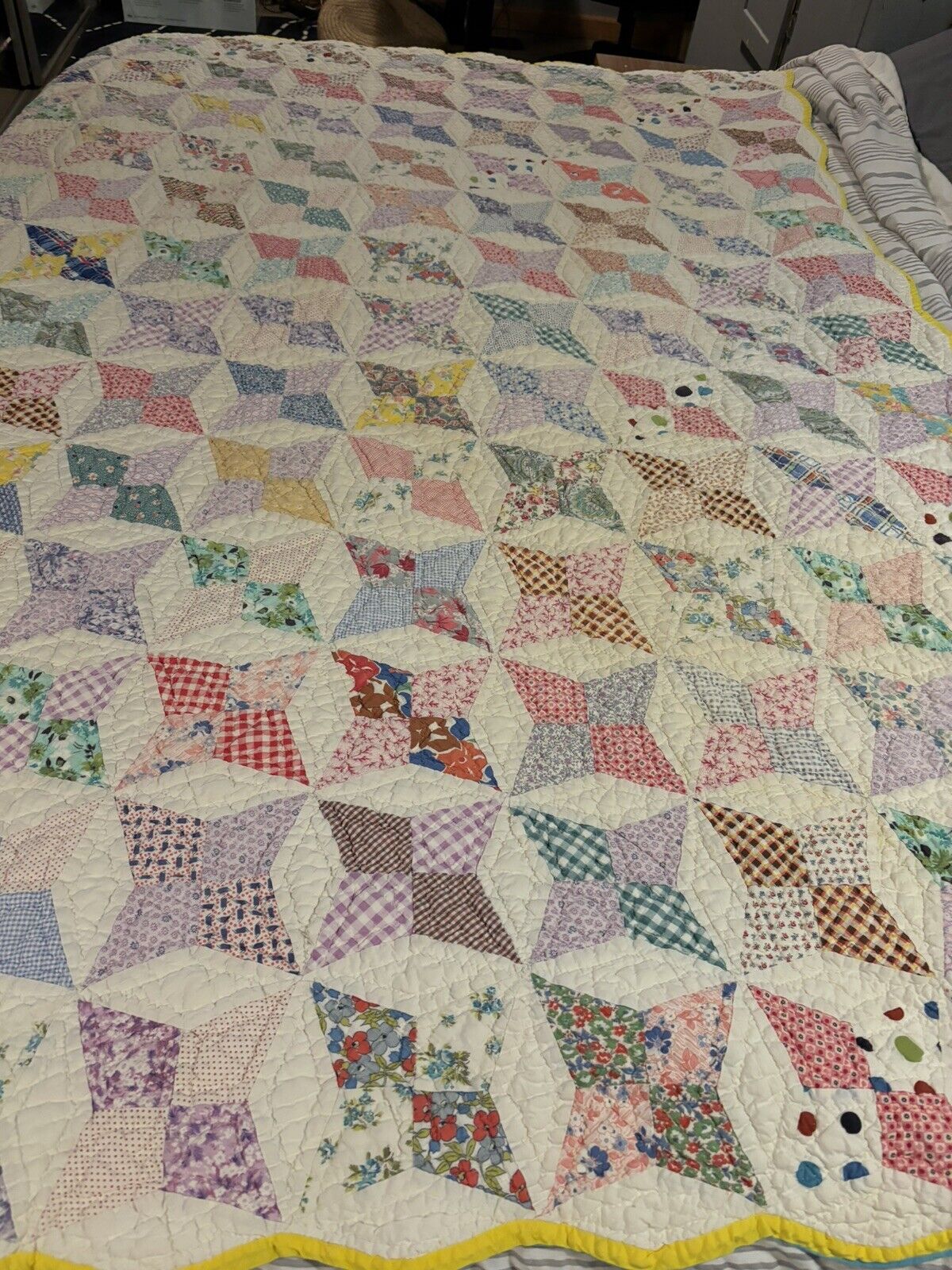 Amazing Vintage Handsewn Four Point Star Quilt - Feed Sacks - 76”x65”