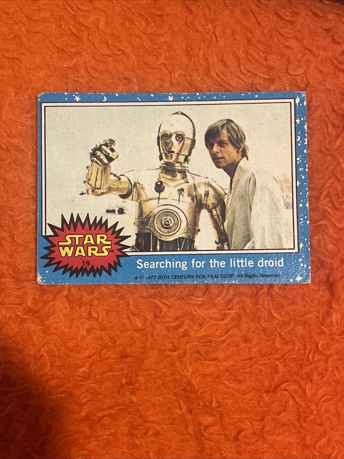 1977 Topps Star Wars #19 Searching For The Little Droid Luke Skywalker C-3PO
