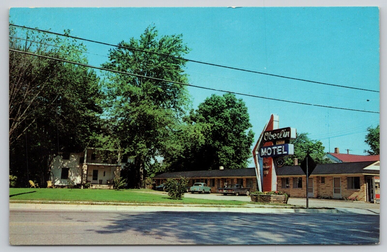 Postcard MI Mt. Morris Oberlin Motel