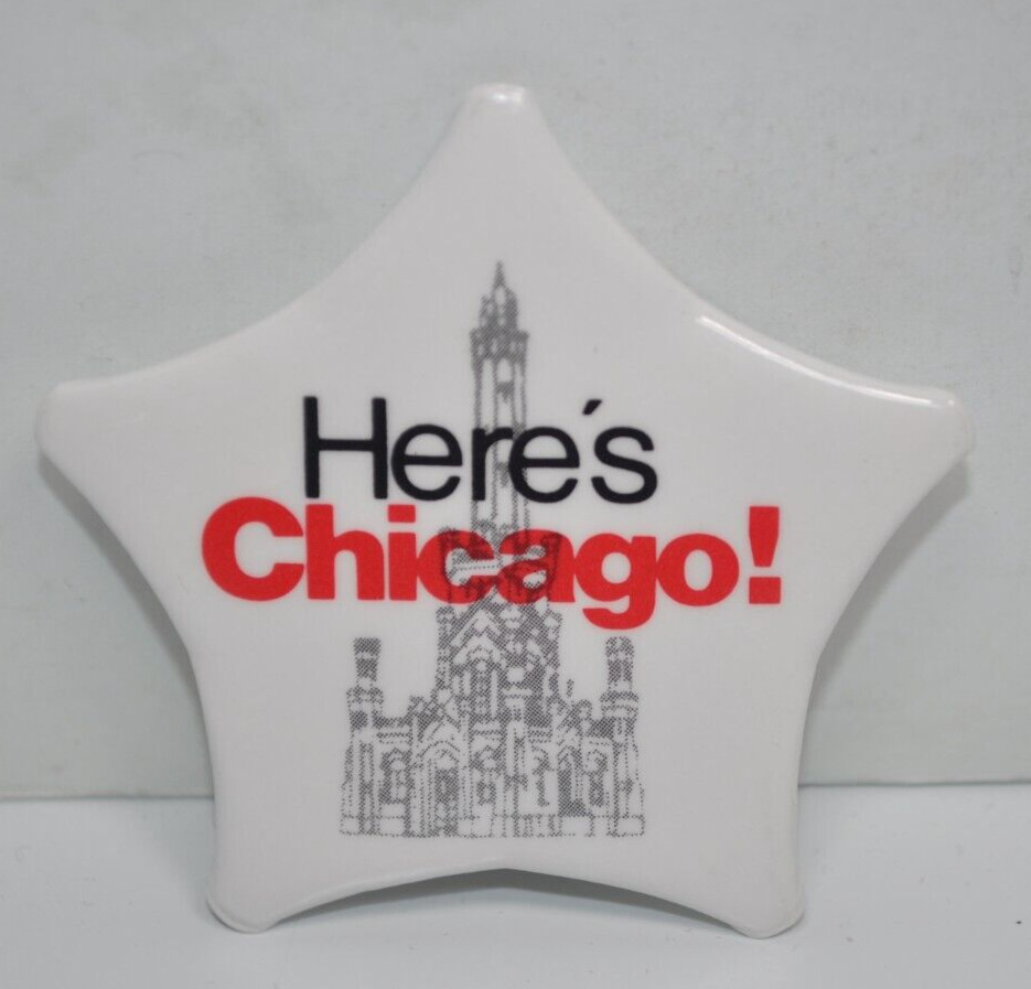 Vintage HERE\'S CHICAGO Vintage White Star 2-1/4\