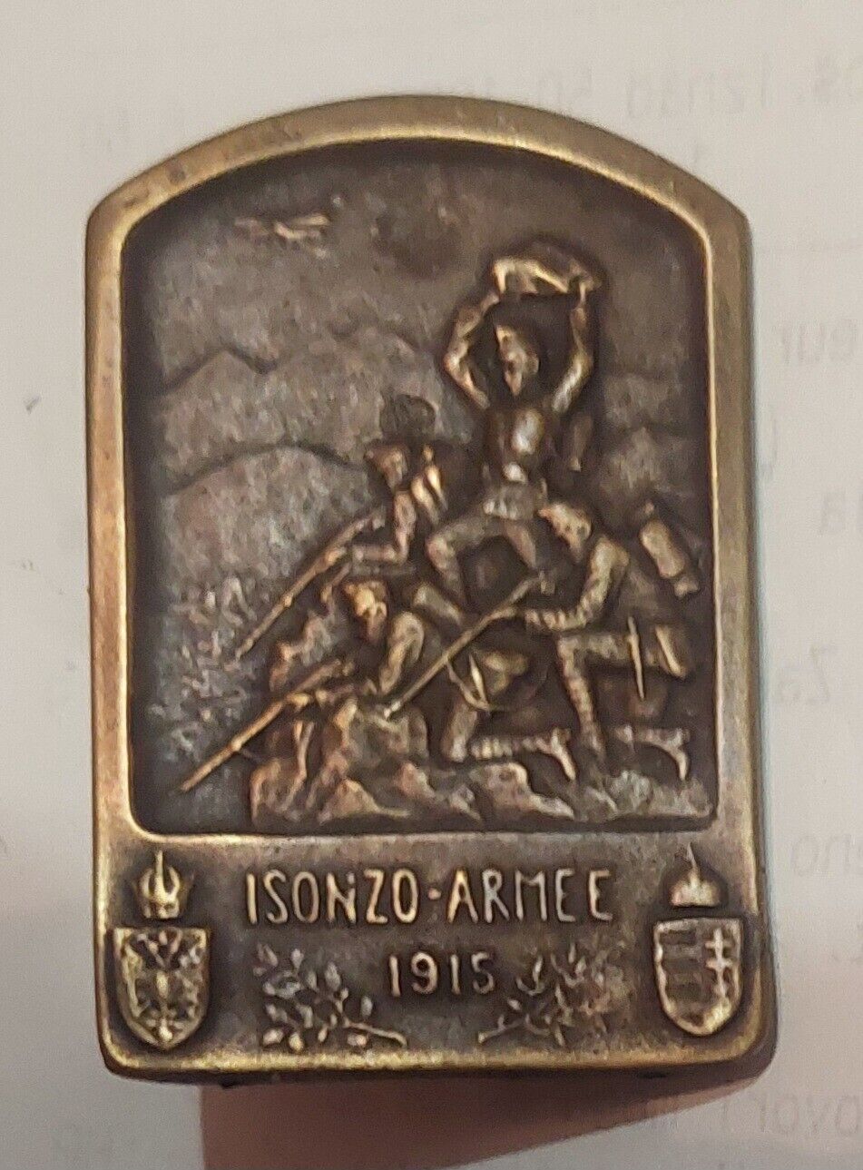 Battle at Isonzo-1915-Rare item- Metal Cap Badge- WW1- AustroHungary