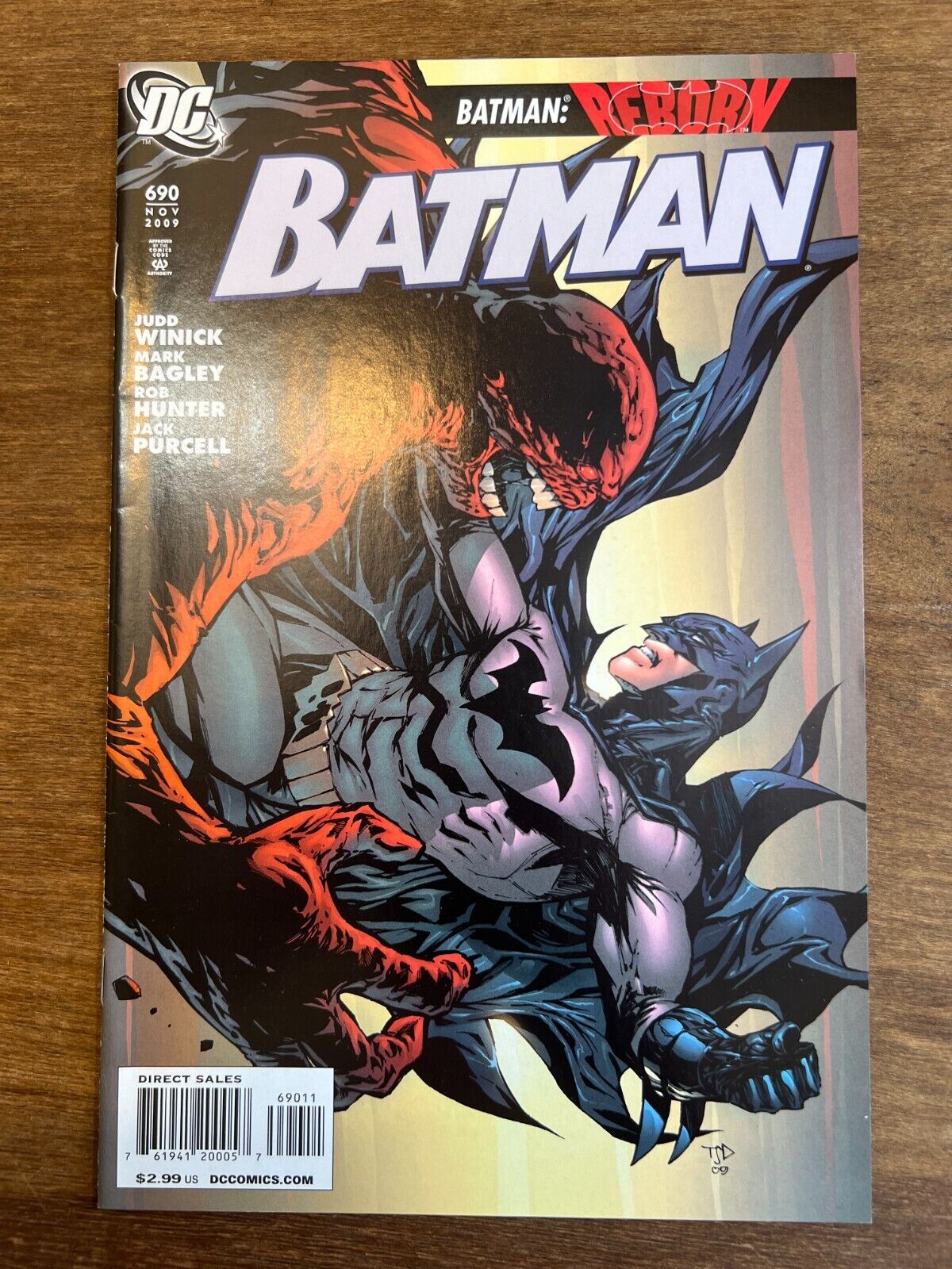 Batman 690 DC Comics Tony Daniel Cover Reborn Judd Winick Mark Bagley 2009
