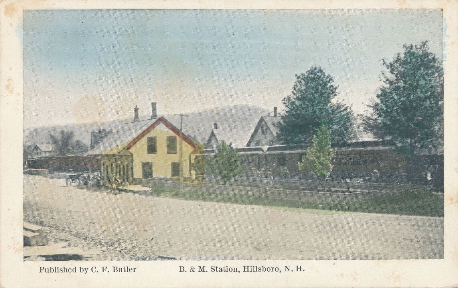 HILLSBORO NH - B. & M. Railroad Station Postcard