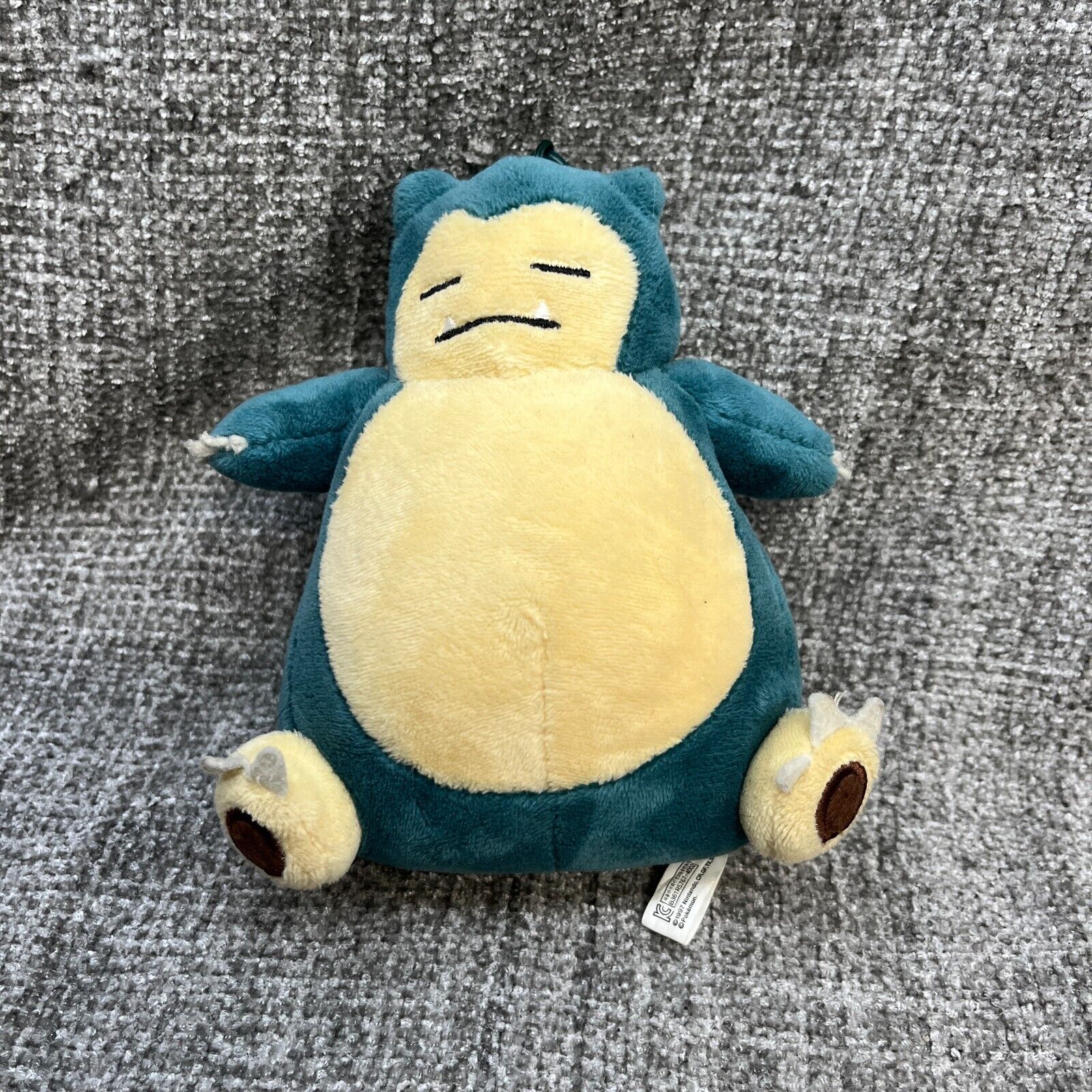 Rare Vintage 1997 Pokémon Nintendo Snorlax Plush Clip On Bag for Collector Clean