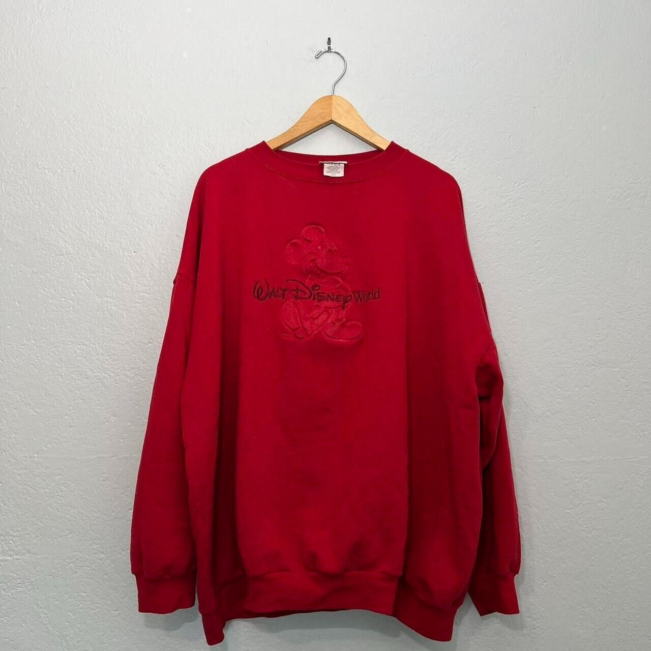 Vintage Walt Disney World red embroidered Mickey mouse crewneck sweatshirt
