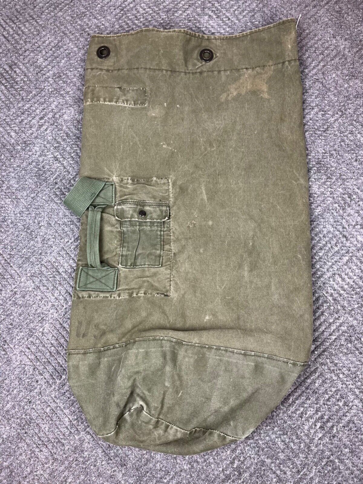 Vintage Korea US Army Canvas Green Duffel Bag Shoulder Strap Handle RARE