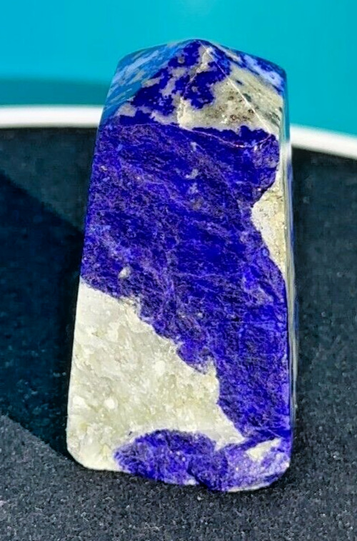 81 Gram, Gorgeous lazurite tower from Afghanistan