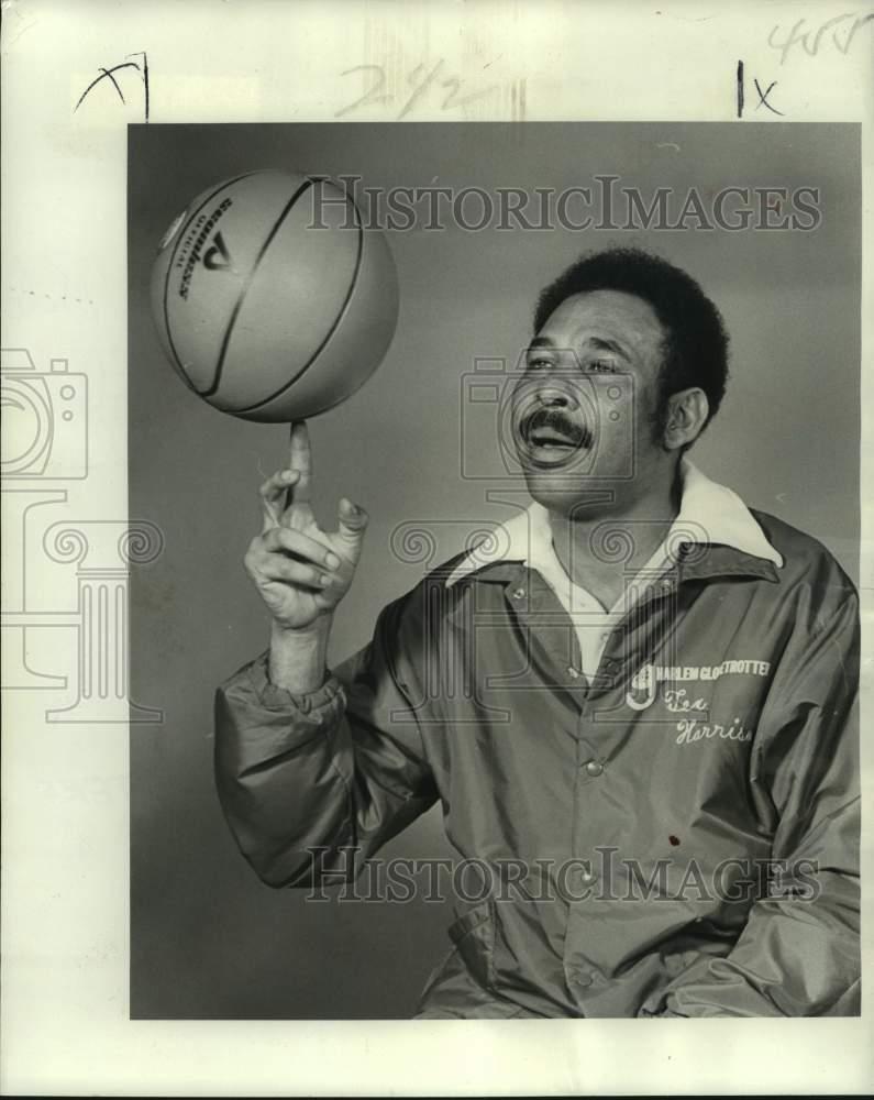 1970 Press Photo Harlem Globetrotters basketball player Charles \
