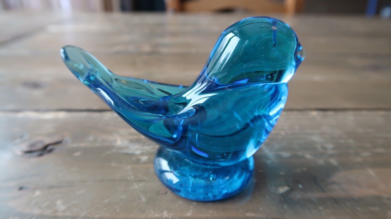 2010 Ray Leonard Signed Blue Bird Paperweight Glass Home Decor 3.75\