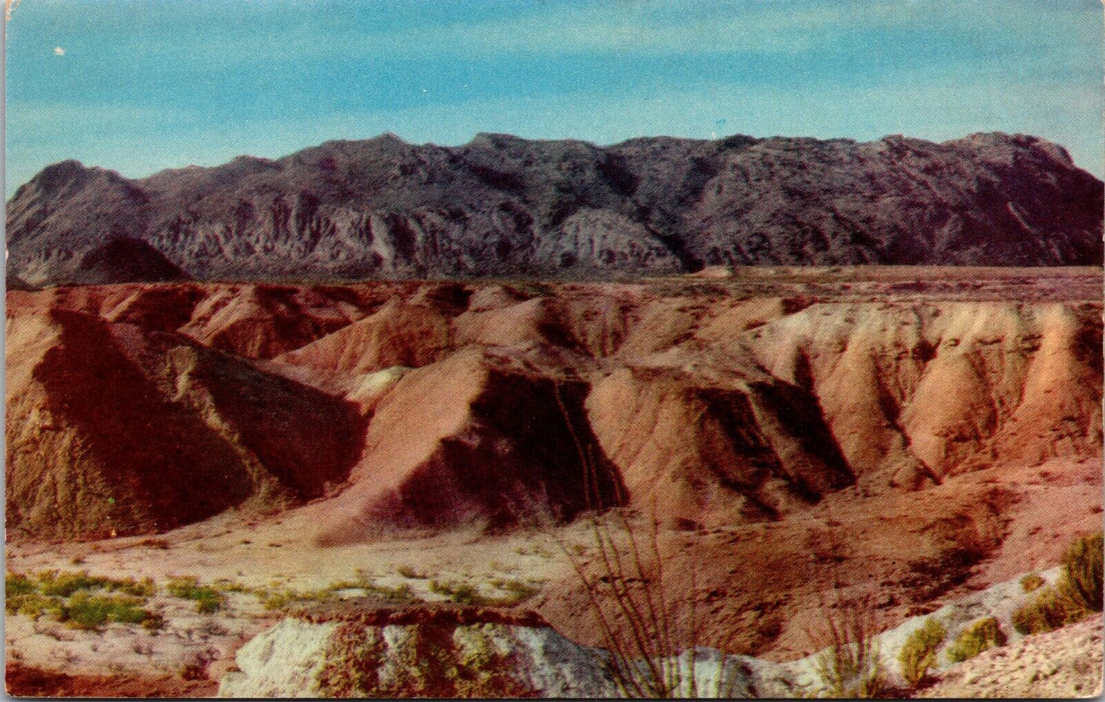 Postcard  Typical Desert Badlands Arizona [bv]
