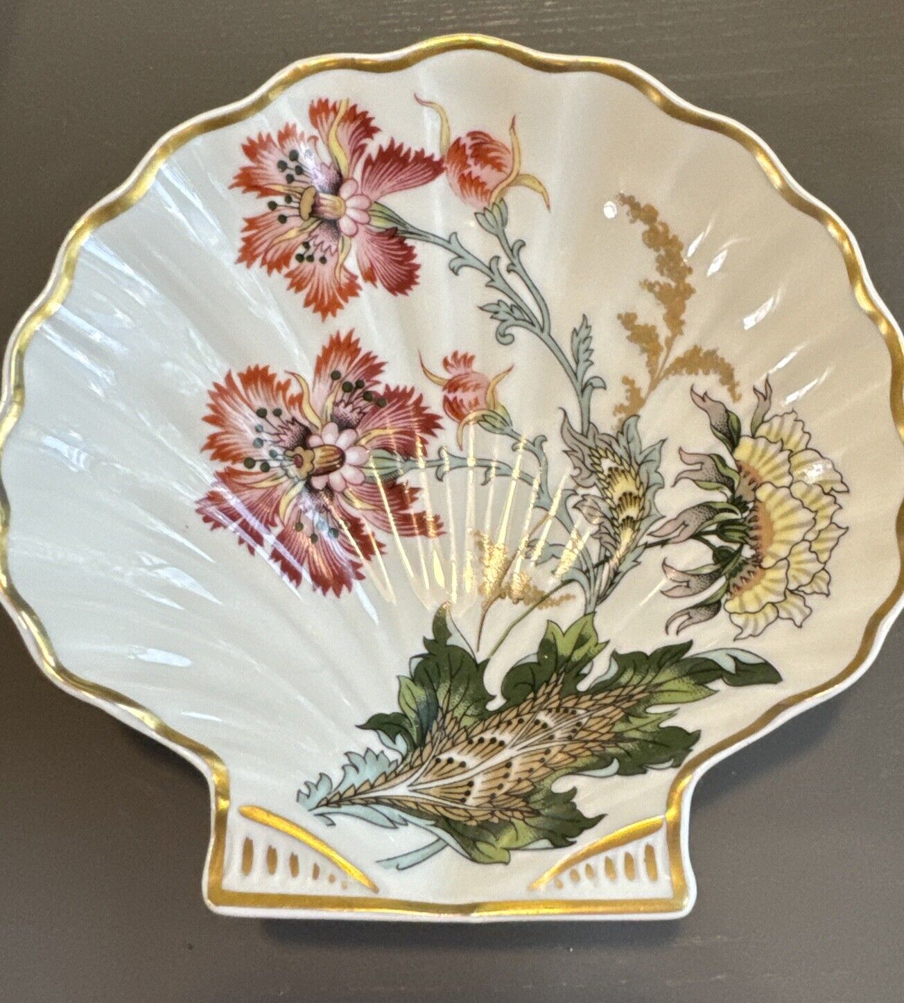 Vintage Limoges France Floral Ribbed Clam Shell Porcelain Plate Trinket Dish 5.5