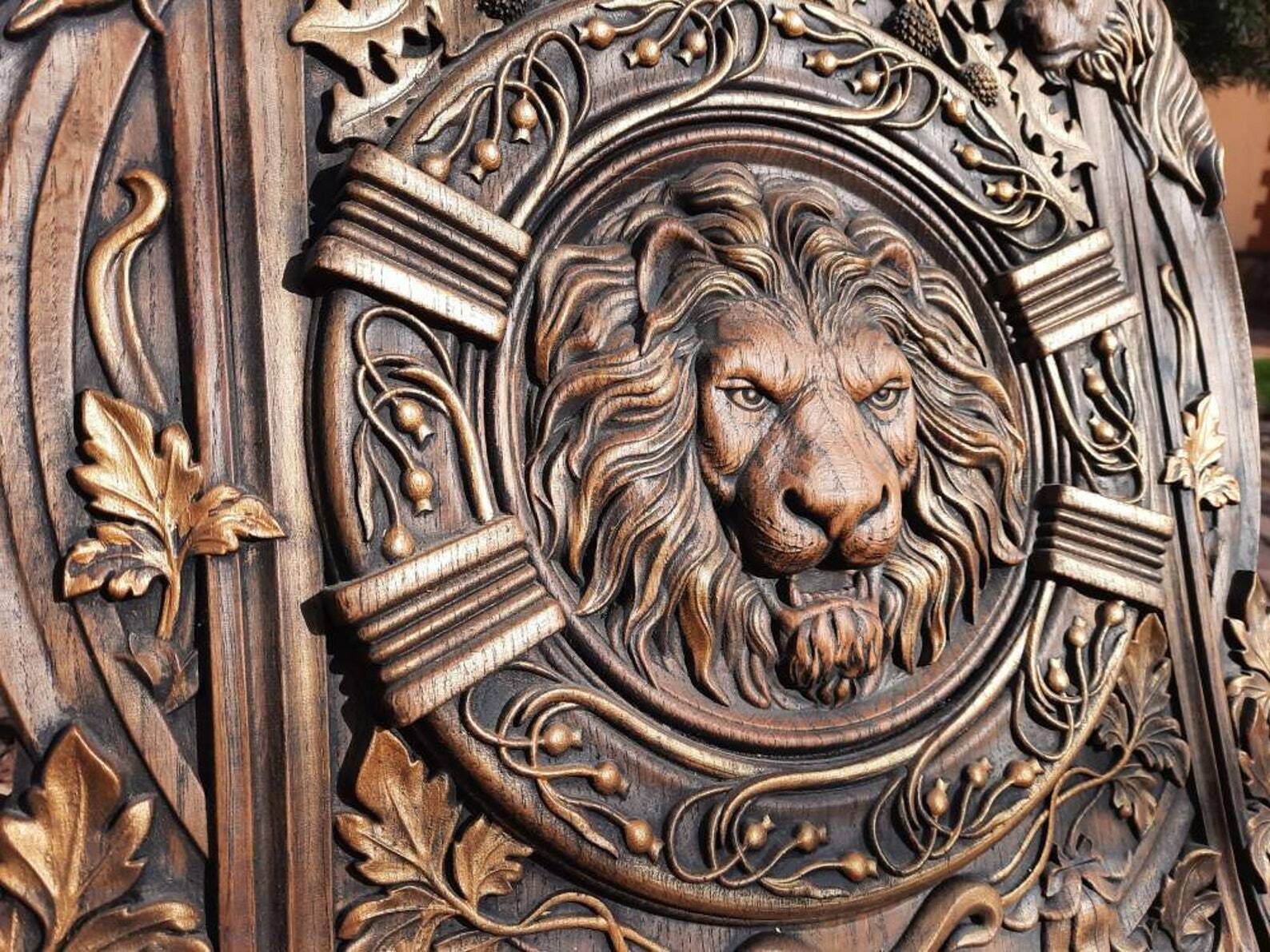 Wooden canvas Carved Lion Head wood carvings wood wall hanging plaque