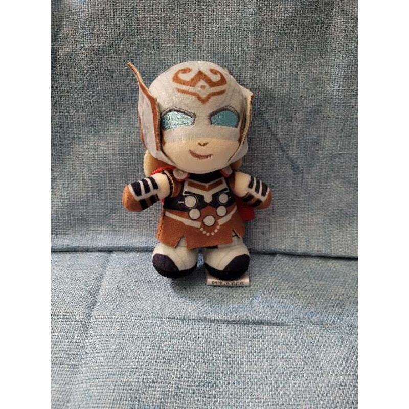 Mighty Marvel Super Heroes Mystery Plush – Limited Release Jane Foster Thor 